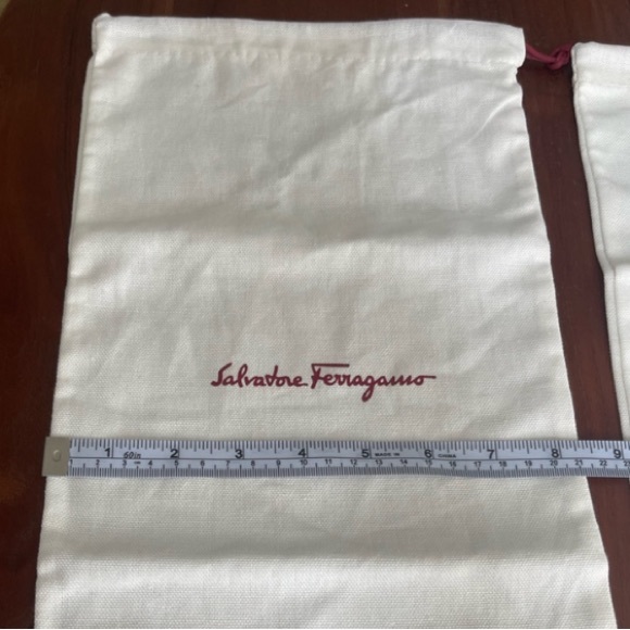 NEW‼️ Salvatore Ferragamo Dust Cover - Picture 4 of 5
